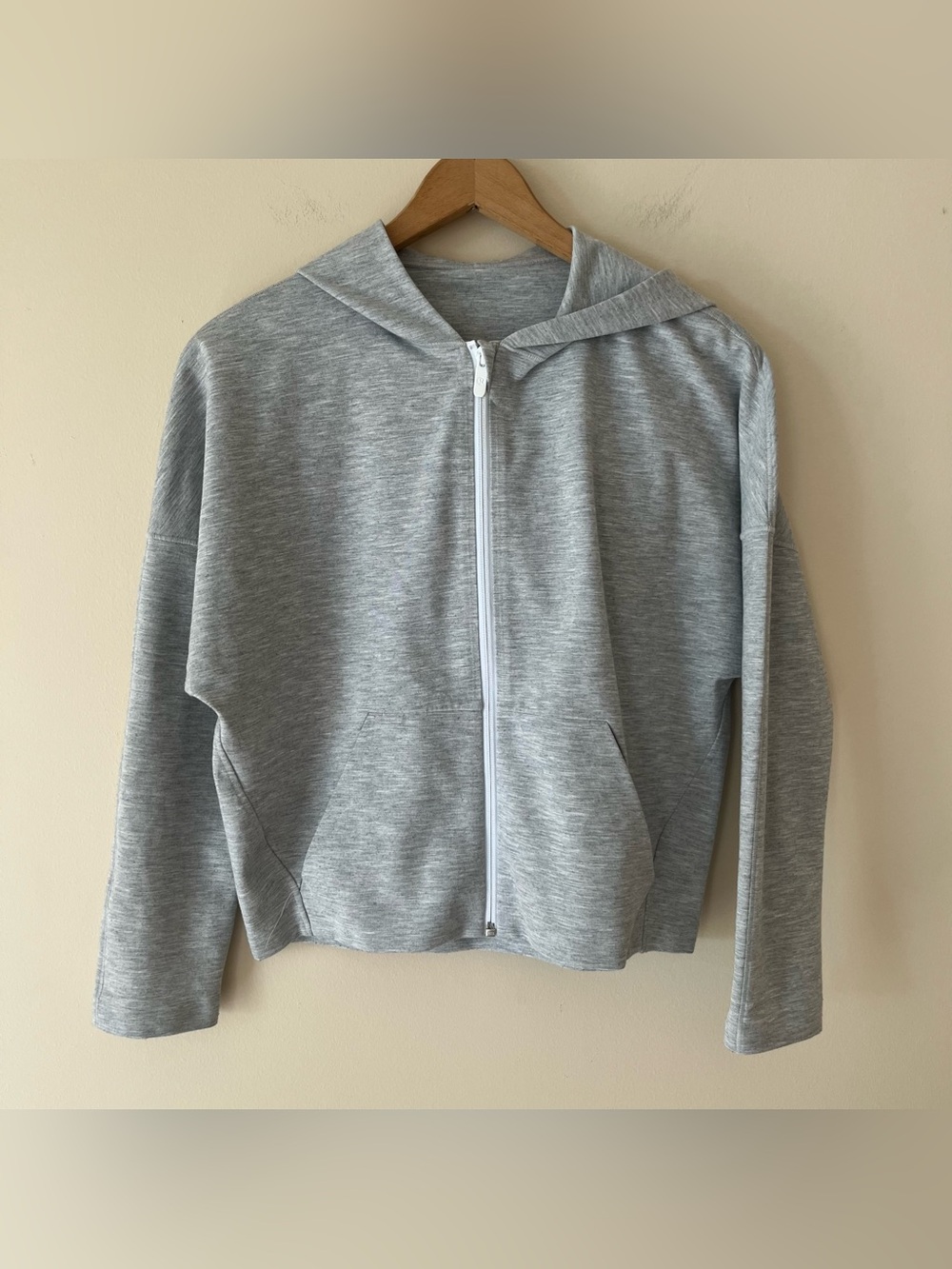 Lululemon Minimal Hoodie Heathered Power Grey Size 2